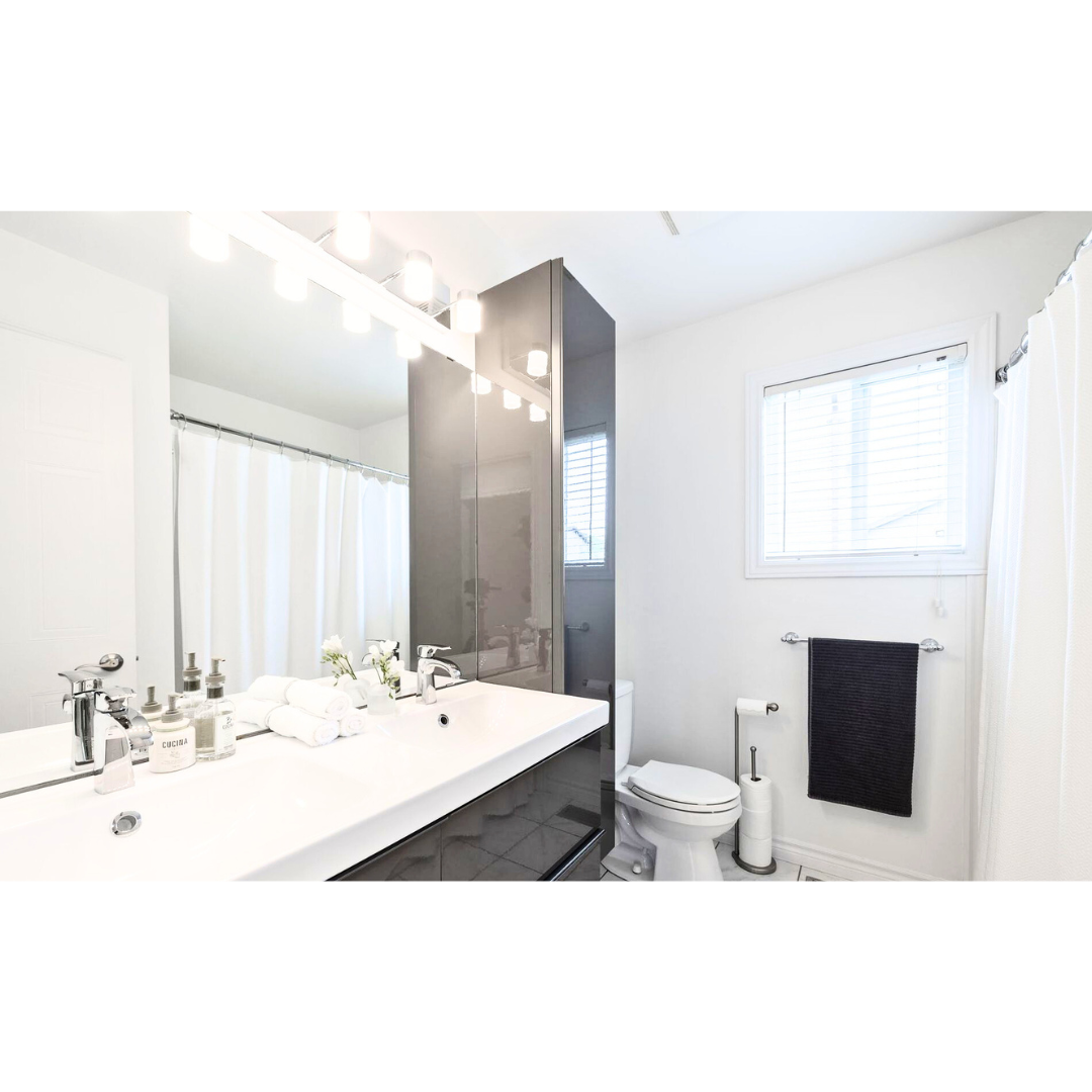 bathroom, private room, room for rent London Ontario, Fanshawe college, rentals london ontario